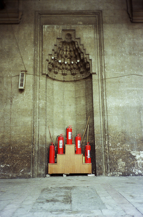 Extinction - Istanbul, 2001.